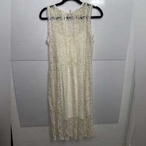 Chic Cream Lace Maxi Dress